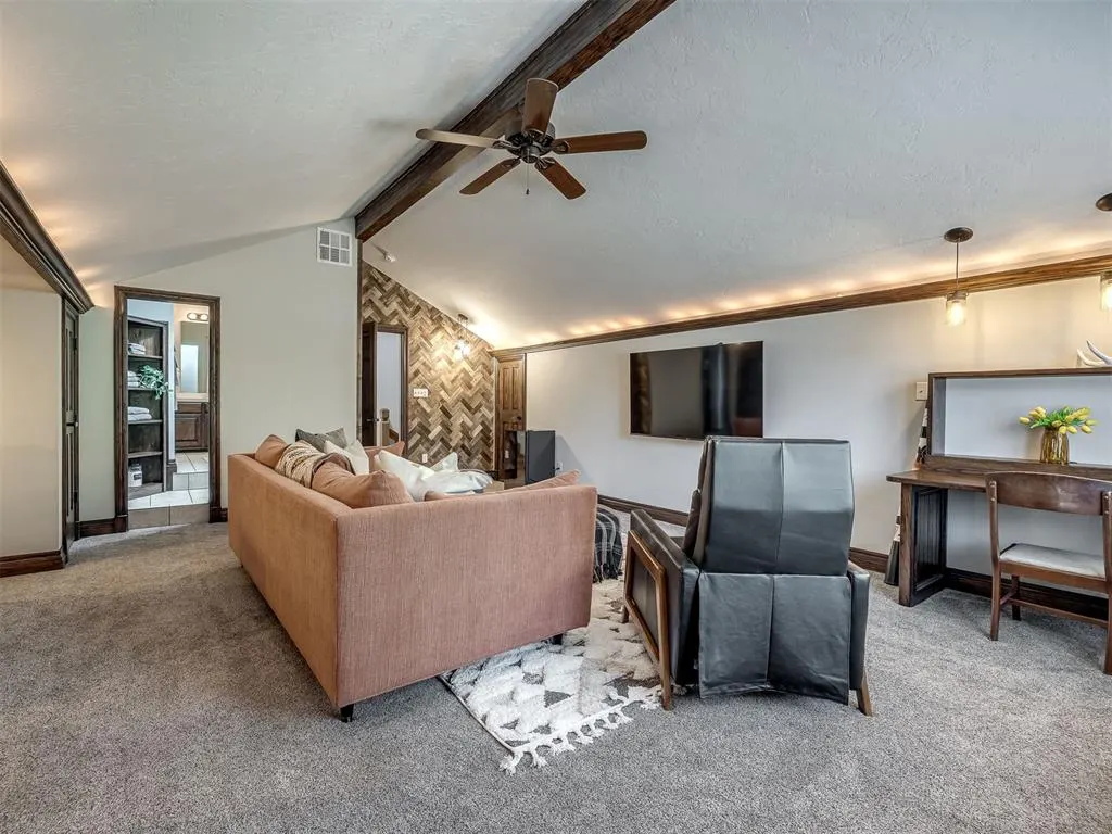 Photo 23 — 7650 Oakwood Way, Jones, OK 73049