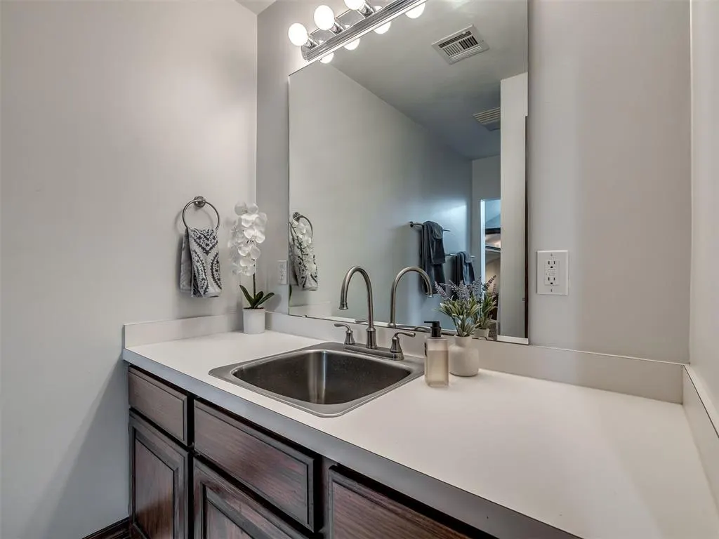 Photo 28 — 7650 Oakwood Way, Jones, OK 73049