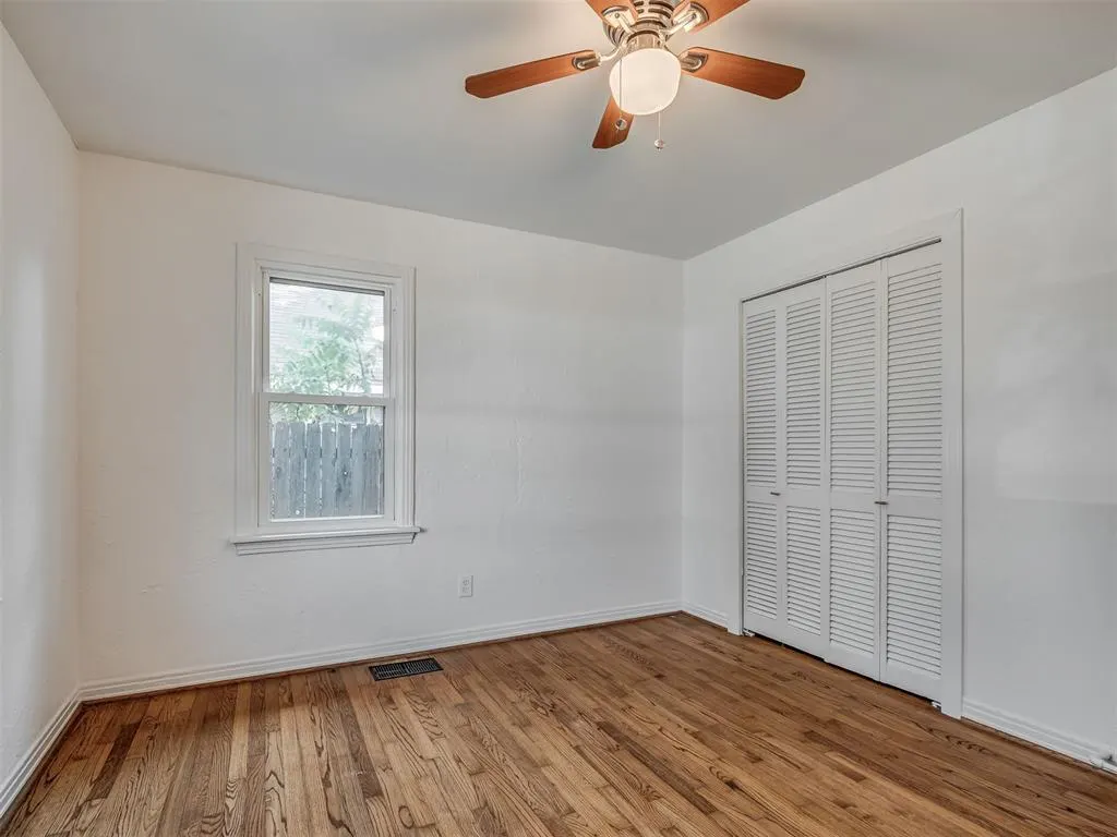 Photo 16 — 2336 Westlawn Place, Oklahoma City, OK 73112