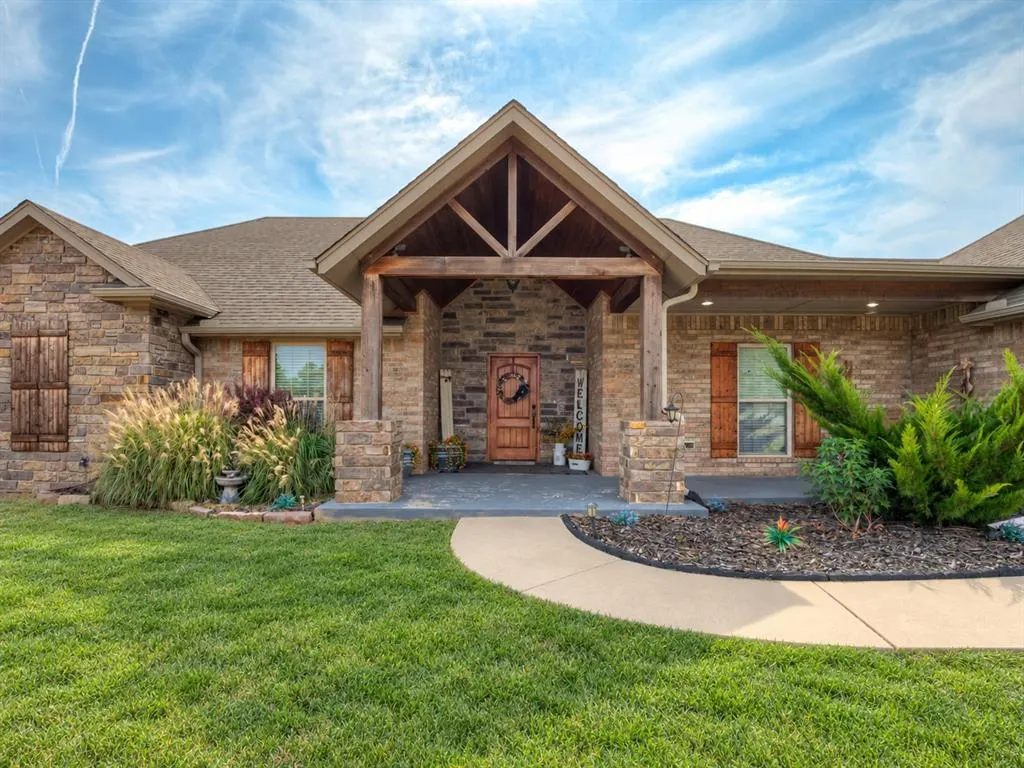 Photo 9 — 30365 Buck Lane, McLoud, OK 74851