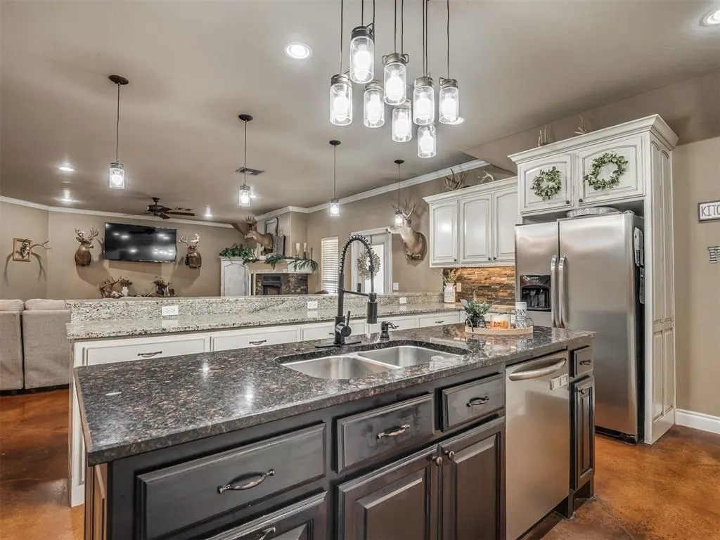 Photo 19 — 30365 Buck Lane, McLoud, OK 74851