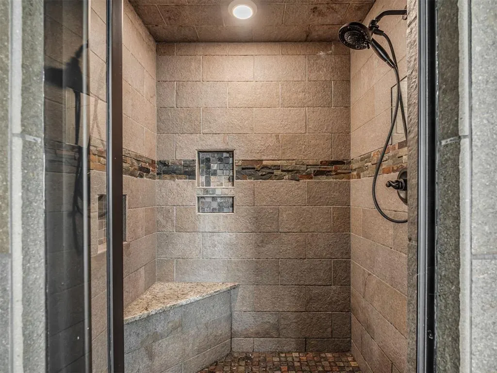 Photo 29 — 30365 Buck Lane, McLoud, OK 74851
