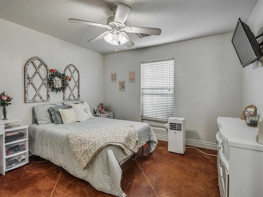 Photo 34 — 30365 Buck Lane, McLoud, OK 74851