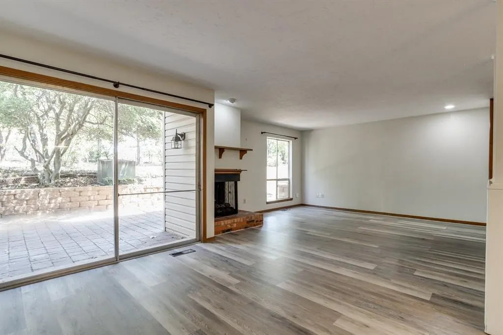 Photo 6 — 2001 Three Stars Road, Edmond, OK 73034