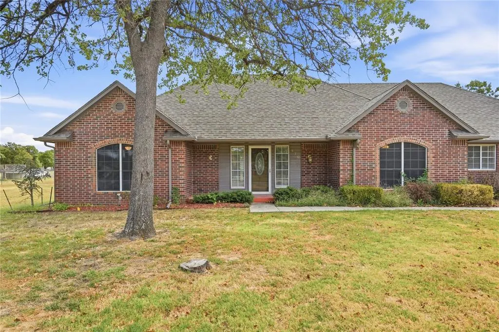 Photo 2 — 670 Choctaw Vista West, Choctaw, OK 73020