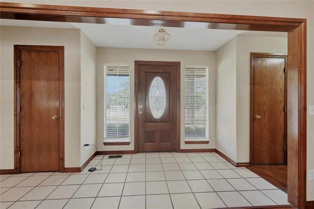 Photo 7 — 670 Choctaw Vista West, Choctaw, OK 73020