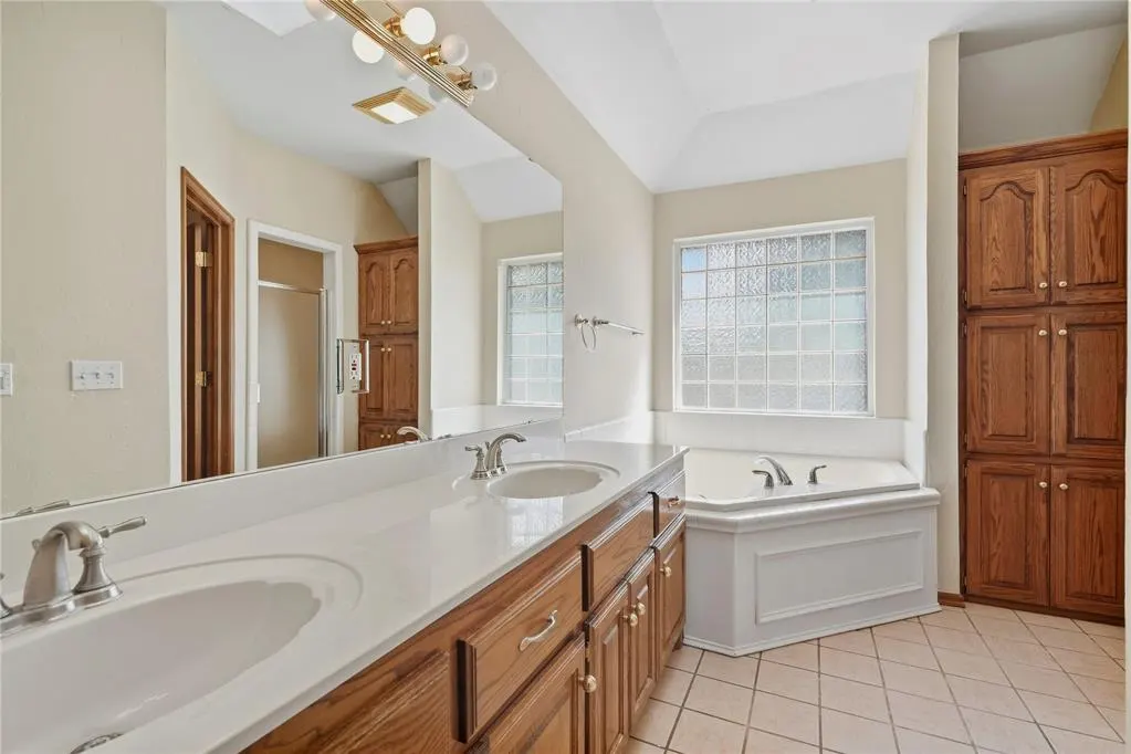 Photo 32 — 670 Choctaw Vista West, Choctaw, OK 73020