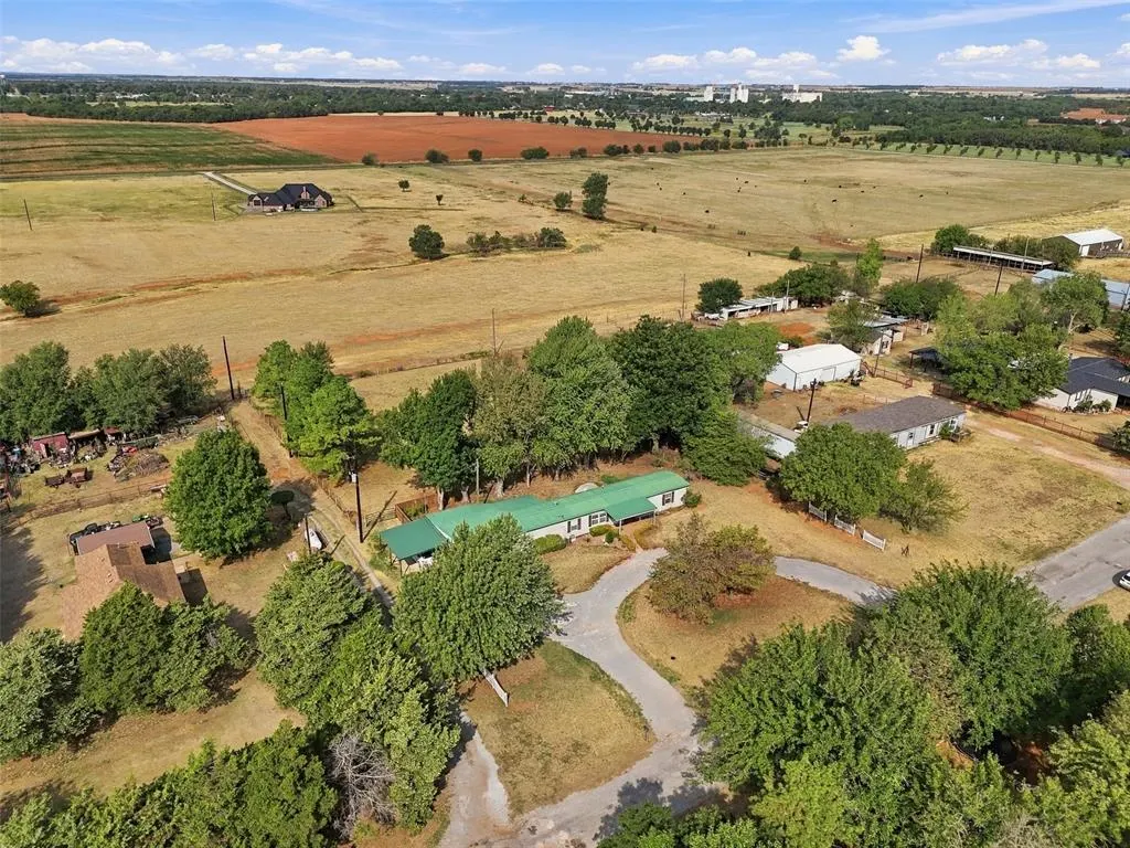 Photo 6 — 22632 James Avenue, Kingfisher, OK 73750