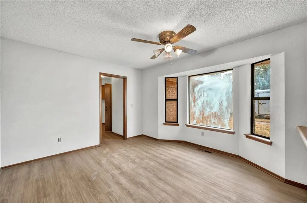 Photo 10 — 7813 Ambassador Road, Oklahoma City, OK 73169