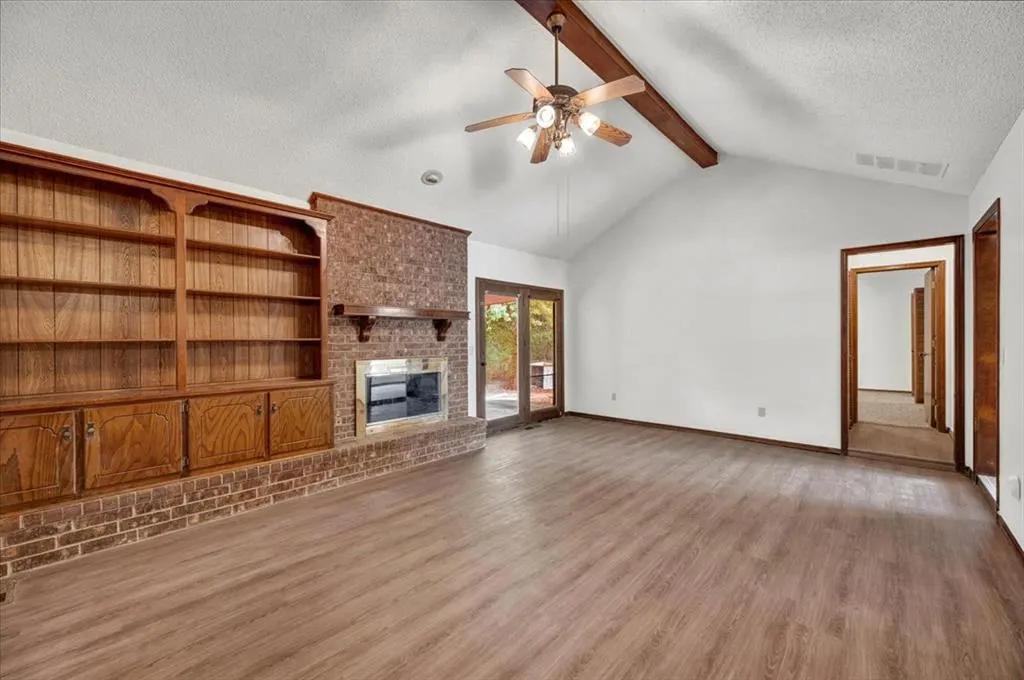 Photo 13 — 7813 Ambassador Road, Oklahoma City, OK 73169