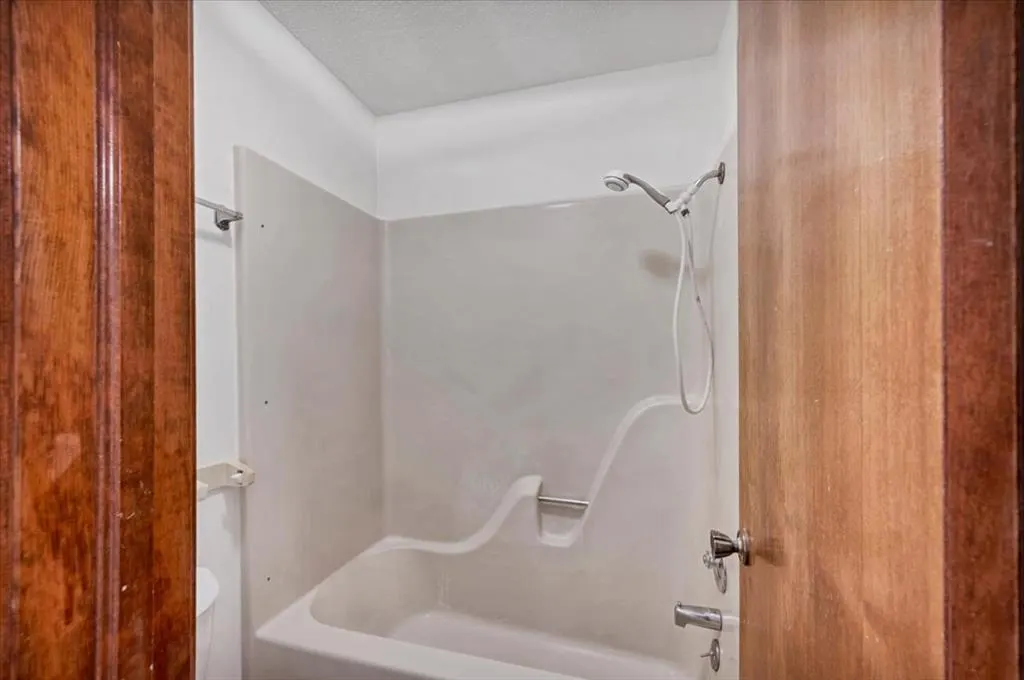 Photo 28 — 7813 Ambassador Road, Oklahoma City, OK 73169
