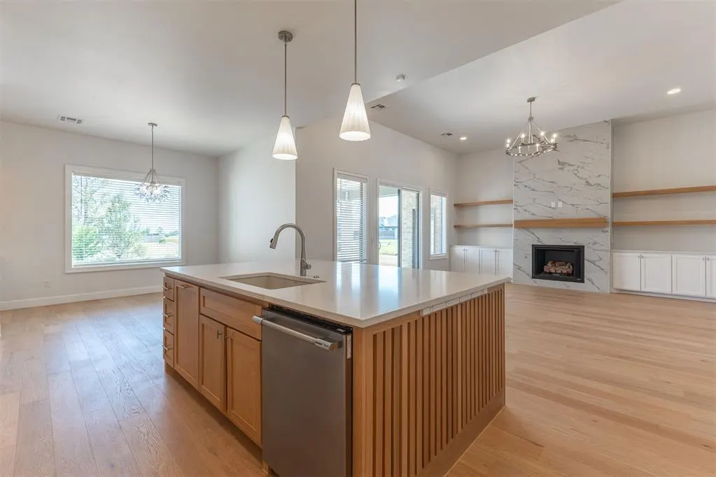 Photo 4 — 4500 SE 37th Street, Moore, OK 73165