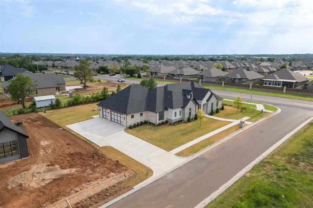 Photo 46 — 4500 SE 37th Street, Moore, OK 73165
