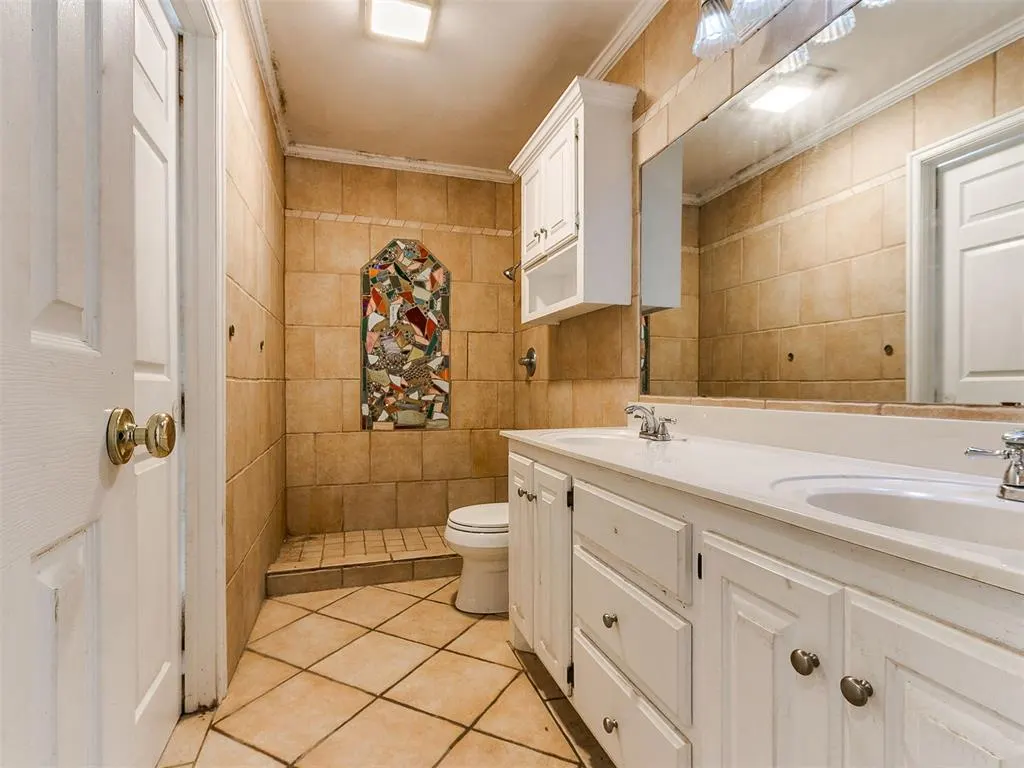 Photo 10 — 1311 Cambridge Drive, Shawnee, OK 74804