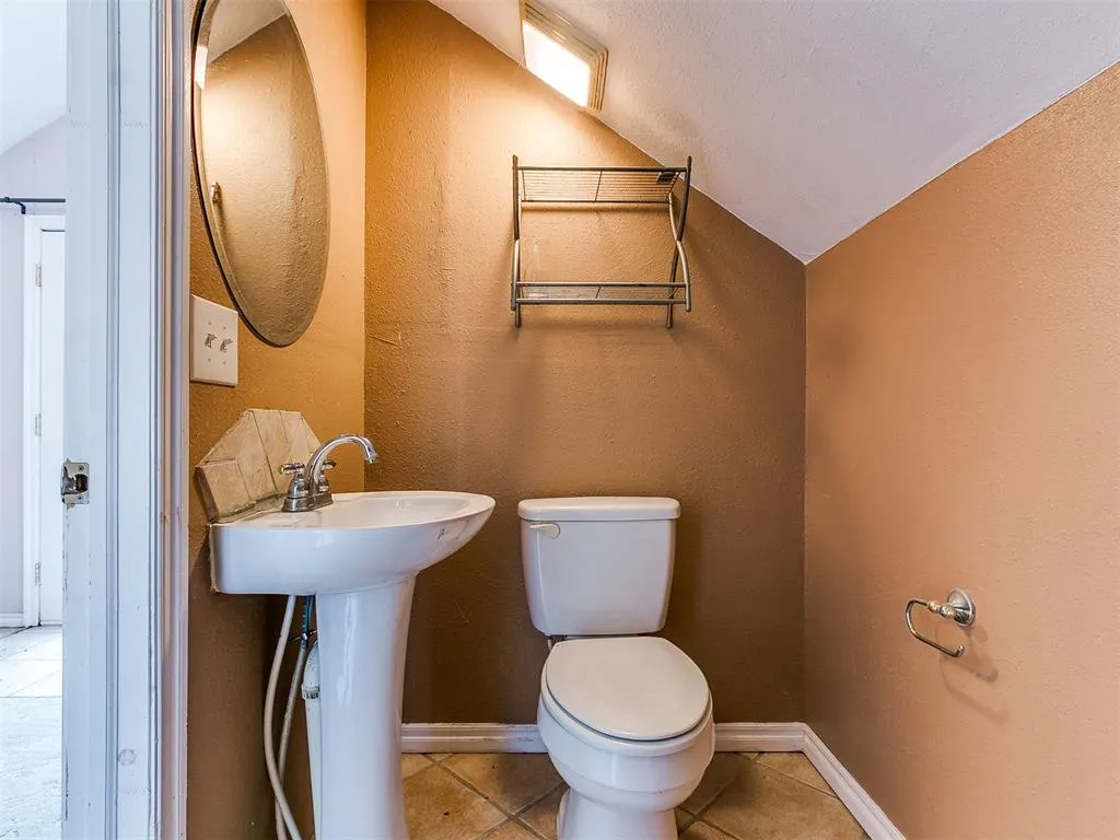 Photo 13 — 1311 Cambridge Drive, Shawnee, OK 74804