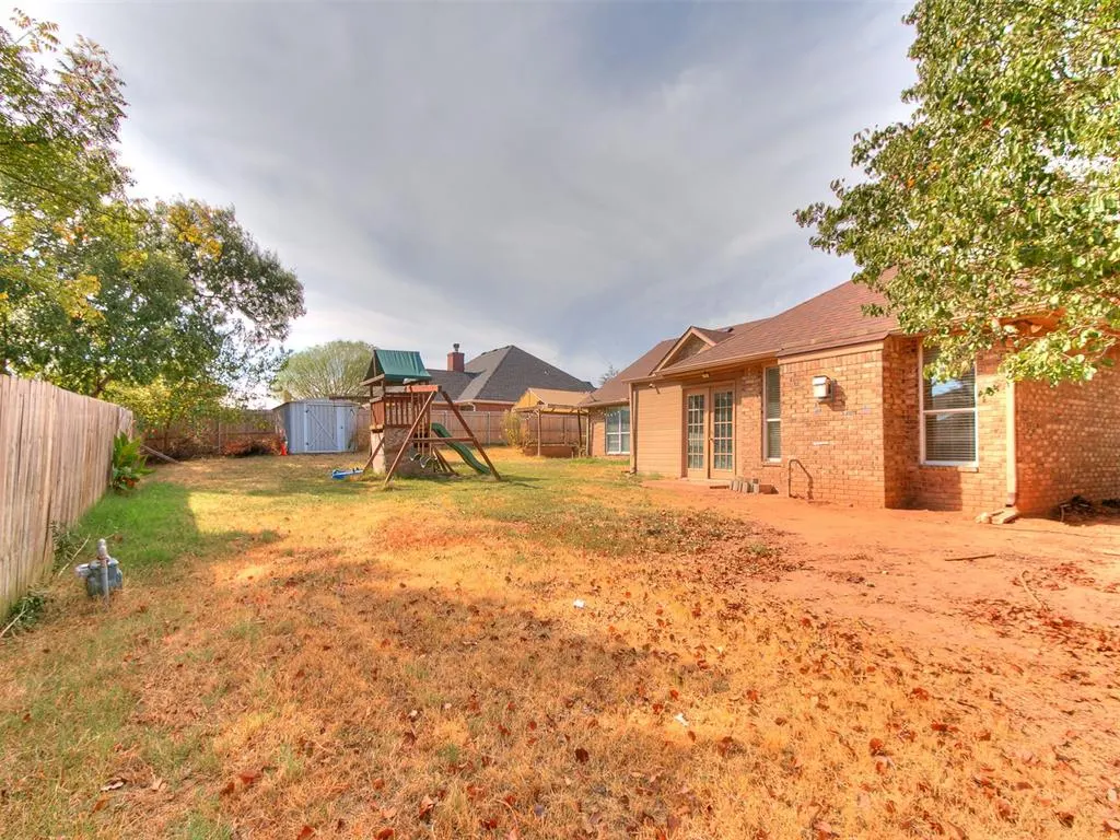 Photo 16 — 1311 Cambridge Drive, Shawnee, OK 74804