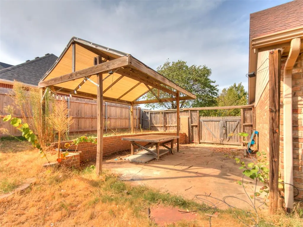Photo 17 — 1311 Cambridge Drive, Shawnee, OK 74804