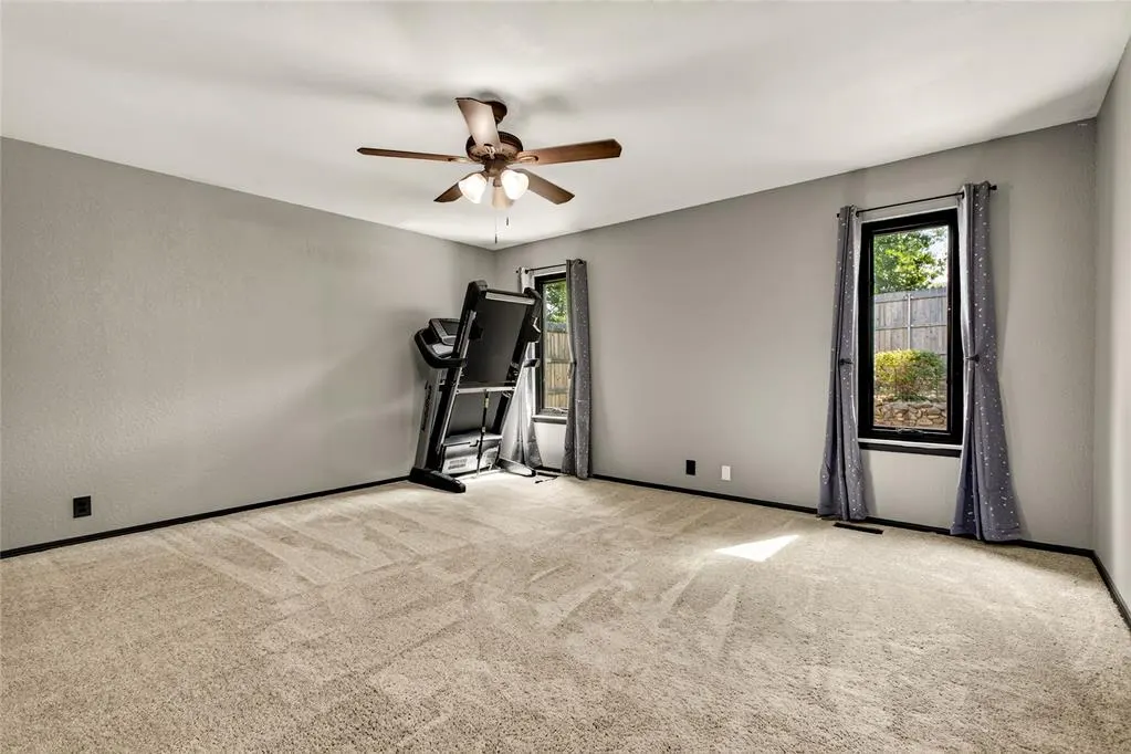 Photo 18 — 6900 Blue Spruce Court, Oklahoma City, OK 73162