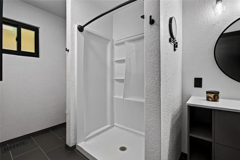 Photo 22 — 6900 Blue Spruce Court, Oklahoma City, OK 73162