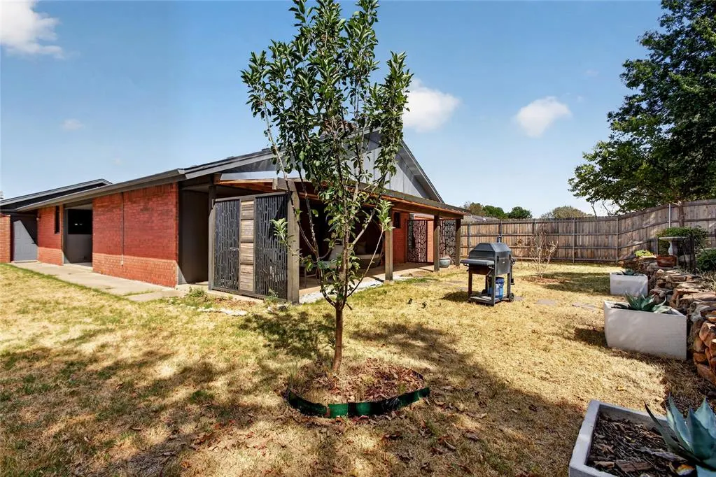 Photo 34 — 6900 Blue Spruce Court, Oklahoma City, OK 73162