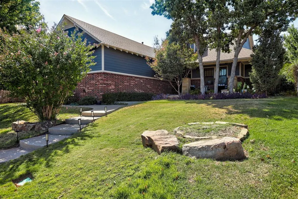 Photo 2 — 717 Falling Sky Drive, Edmond, OK 73034