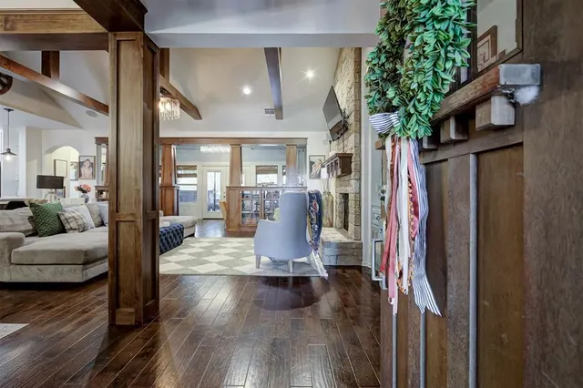 Photo 5 — 717 Falling Sky Drive, Edmond, OK 73034