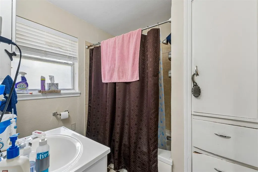 Photo 21 — 1224 NE 44th Street, Oklahoma City, OK 73111