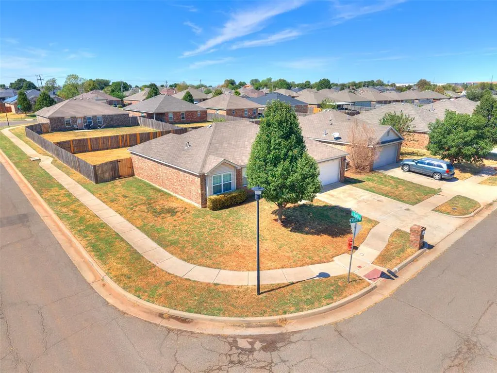 Photo 35 — 9637 Kylie Drive, Moore, OK 73160