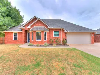 Sold home at 1533 E Persimmon Lane