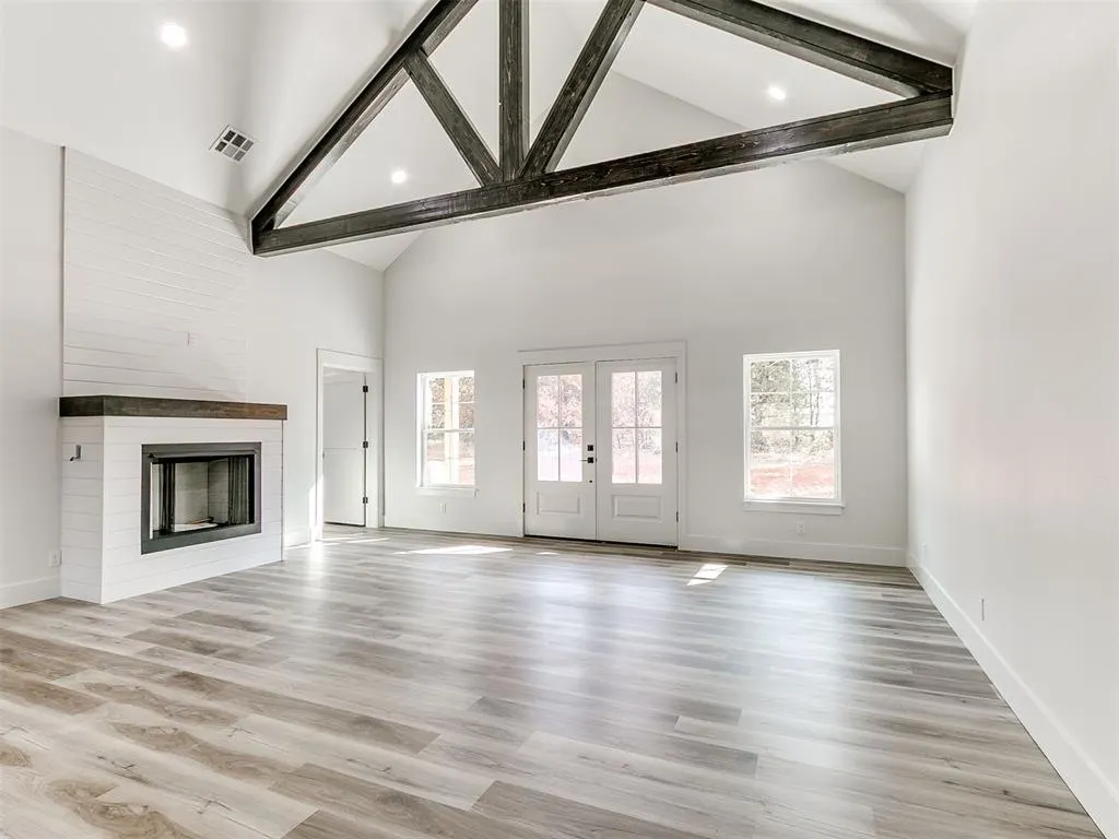 Photo 9 — 23083 Highland Lane, Blanchard, OK 73010
