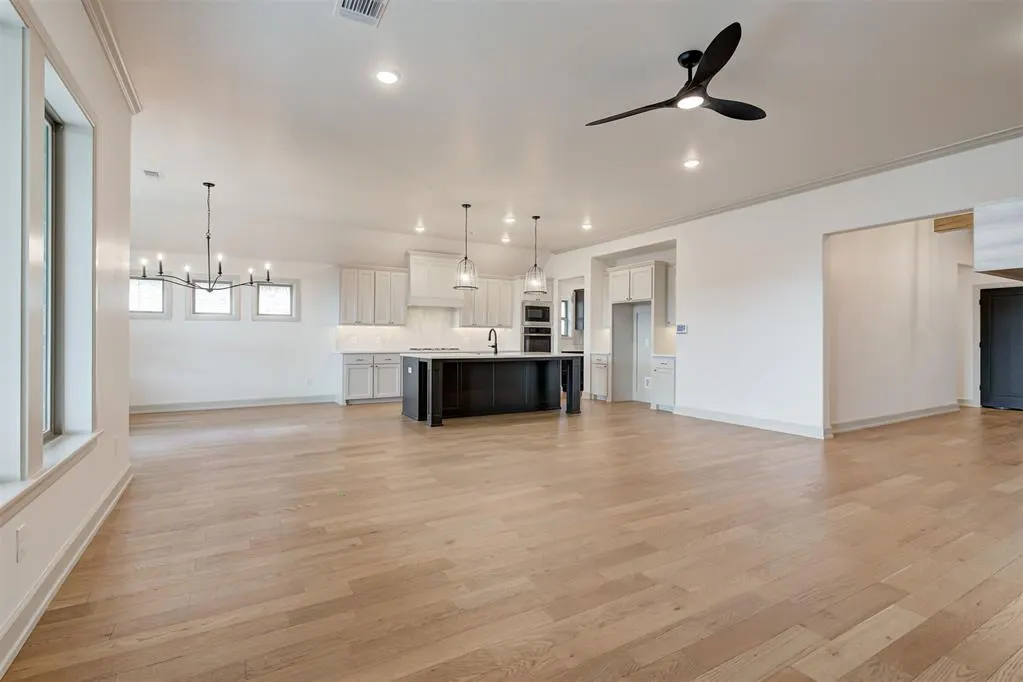Photo 8 — 7916 Amber Ridge Drive, Edmond, OK 73034
