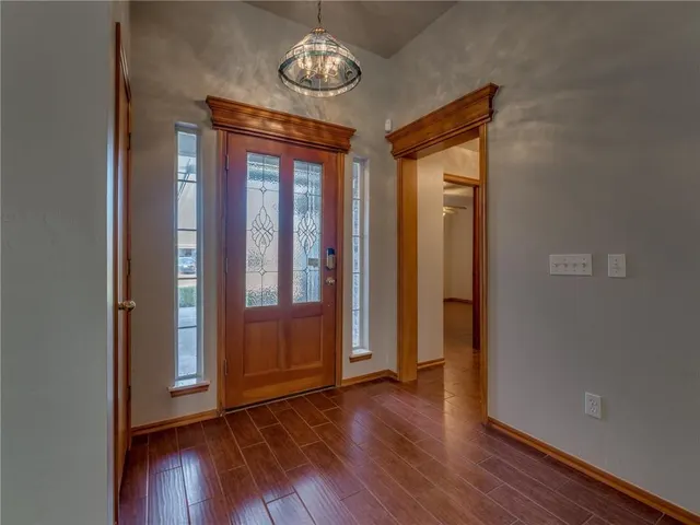 Photo 6 — 1004 SW 127th Place, Oklahoma City, OK 73170