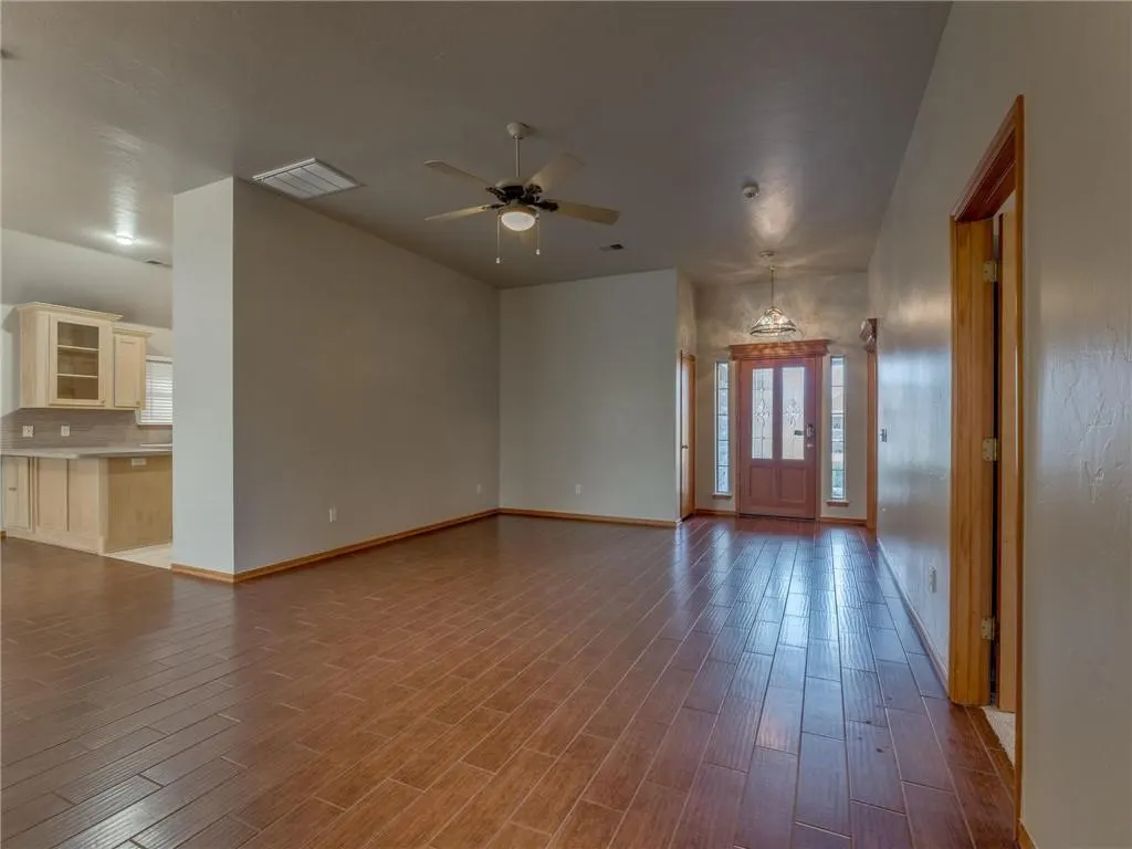 Photo 16 — 1004 SW 127th Place, Oklahoma City, OK 73170