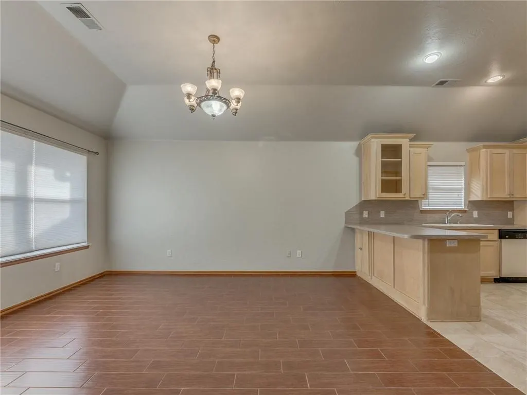 Photo 17 — 1004 SW 127th Place, Oklahoma City, OK 73170