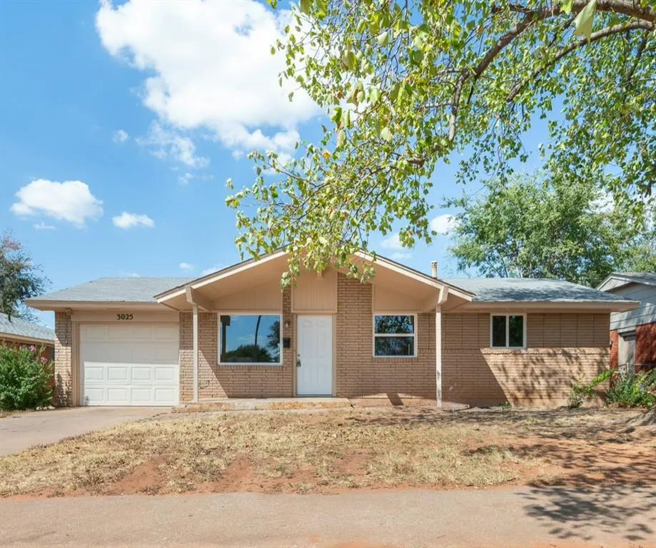 Front exterior — 3025 SE 51st Street, Oklahoma City, OK 73135