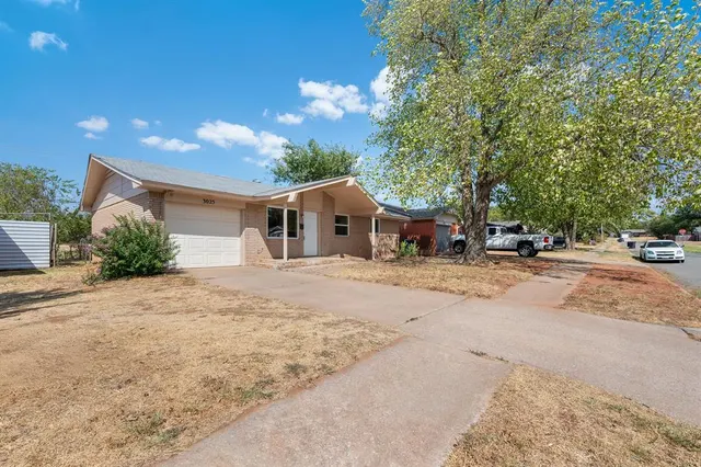 Photo 2 — 3025 SE 51st Street, Oklahoma City, OK 73135