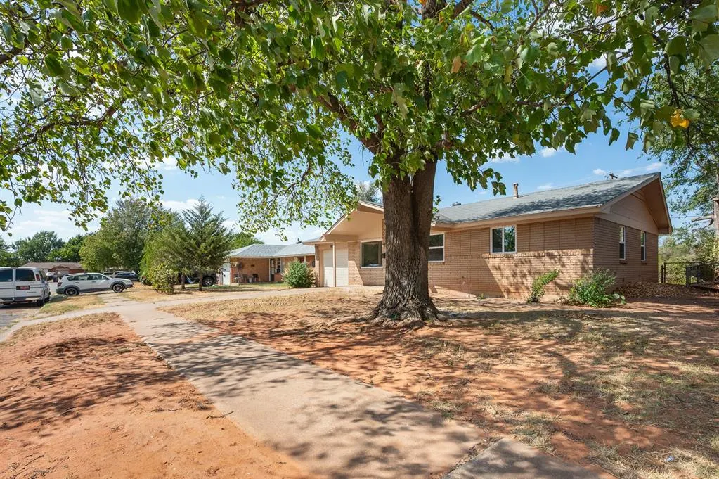 Photo 3 — 3025 SE 51st Street, Oklahoma City, OK 73135