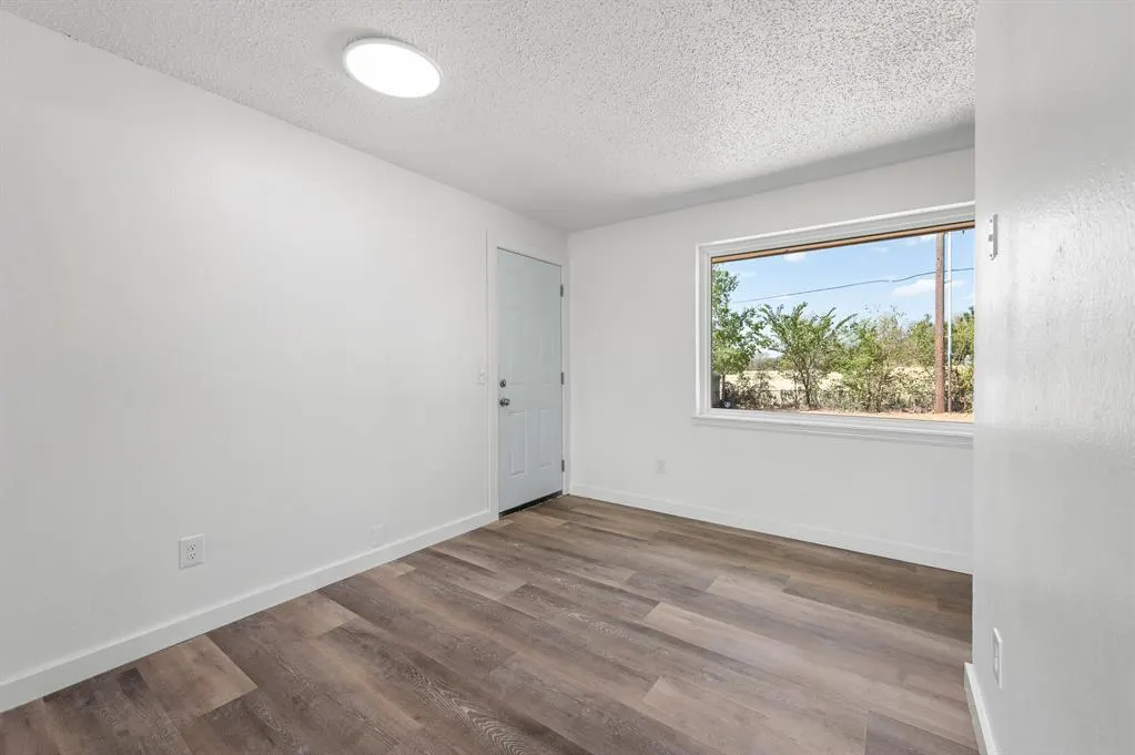 Photo 9 — 3025 SE 51st Street, Oklahoma City, OK 73135