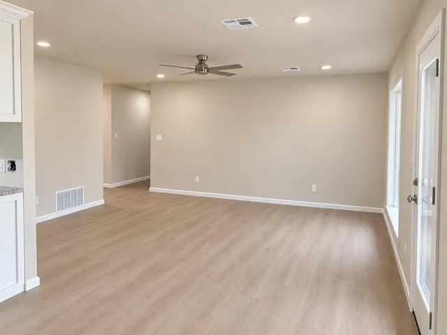Photo 7 — 709 Polk Street, Altus, OK 73521