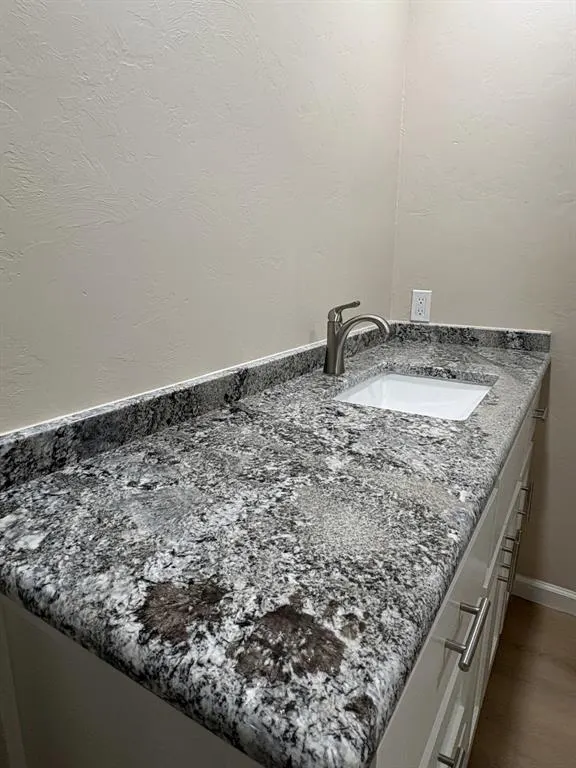 Photo 12 — 709 Polk Street, Altus, OK 73521