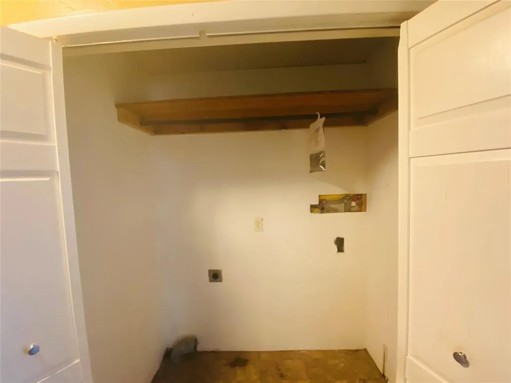 Photo 21 — 1204 W C Avenue, Elk City, OK 73644