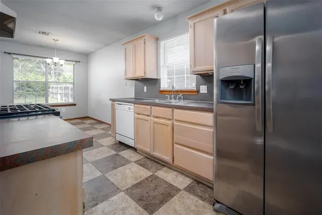 Photo 7 — 424 Crest Place, Norman, OK 73071