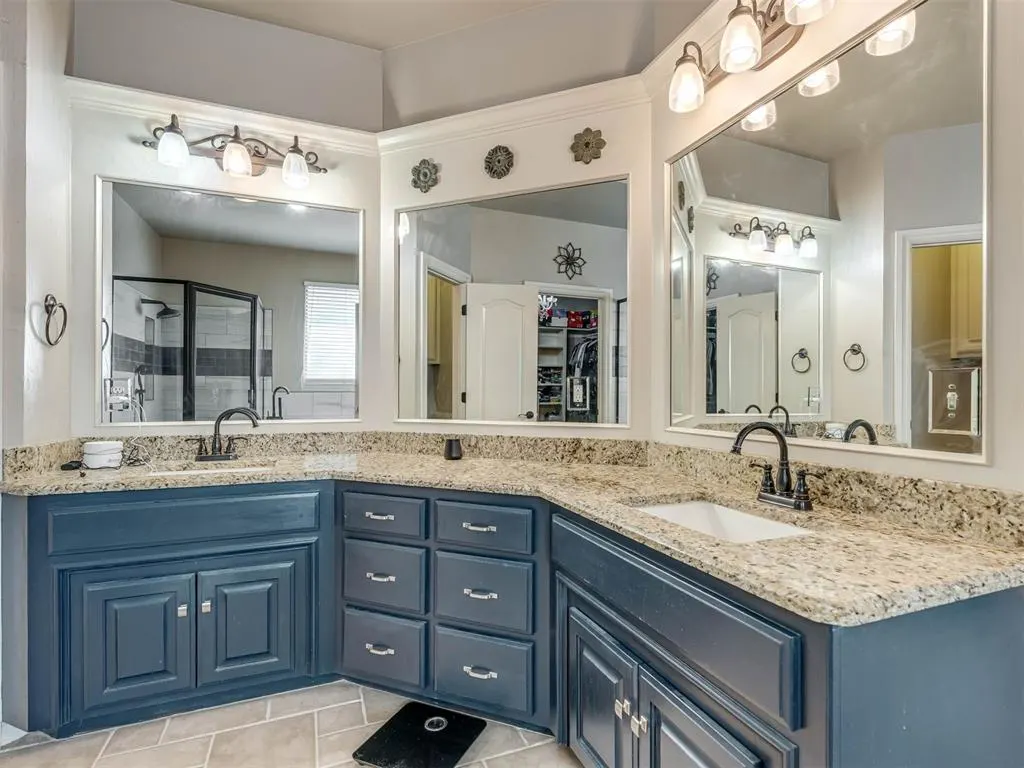 Photo 16 — 17021 Holly Burn Circle, Edmond, OK 73012