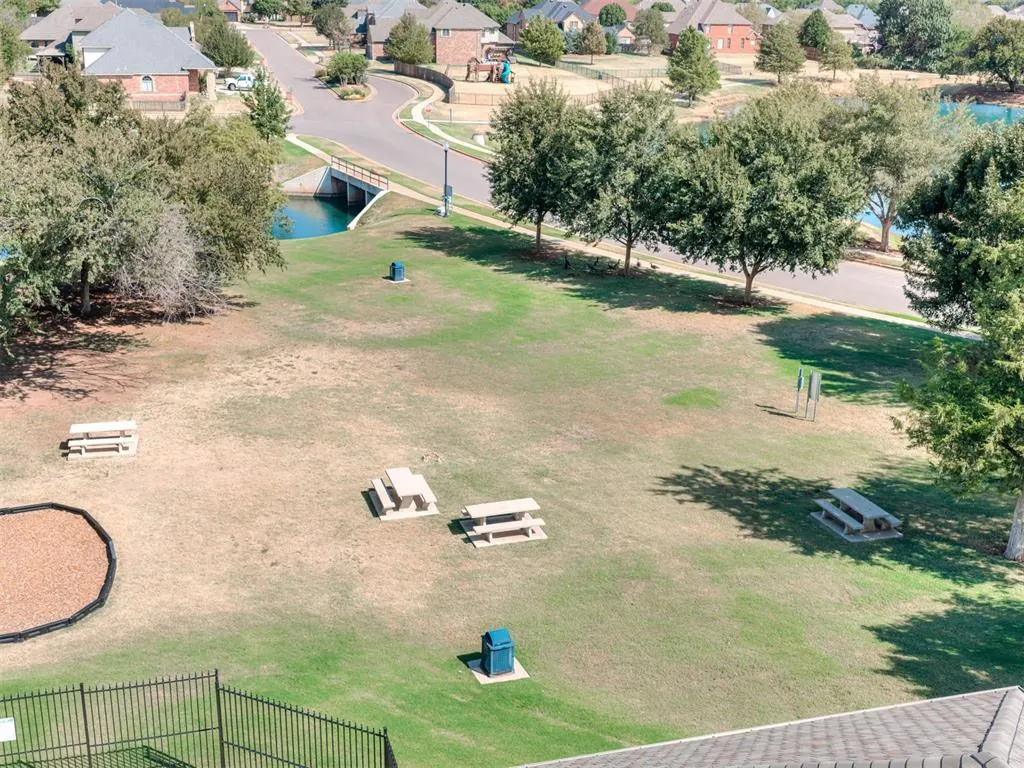 Photo 40 — 17021 Holly Burn Circle, Edmond, OK 73012