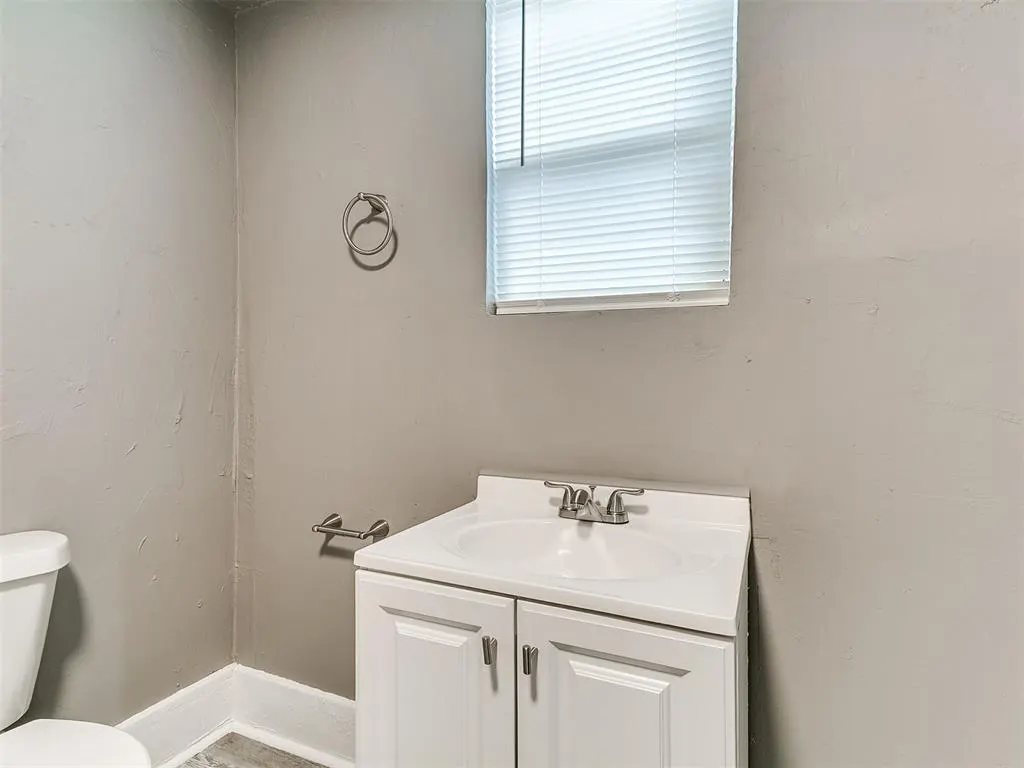 Photo 23 — 1108 W Hayes Street, El Reno, OK 73036