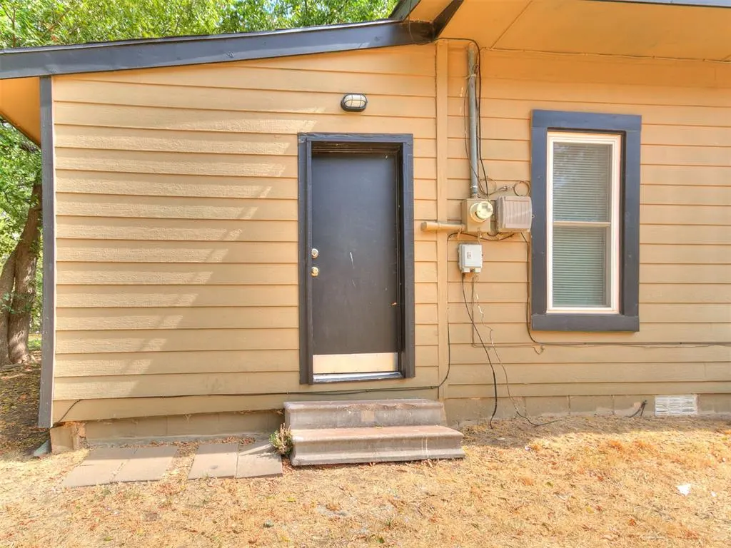 Photo 31 — 1108 W Hayes Street, El Reno, OK 73036