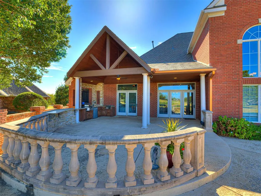 Photo 13 — 1709 Irvine Drive, Edmond, OK 73025