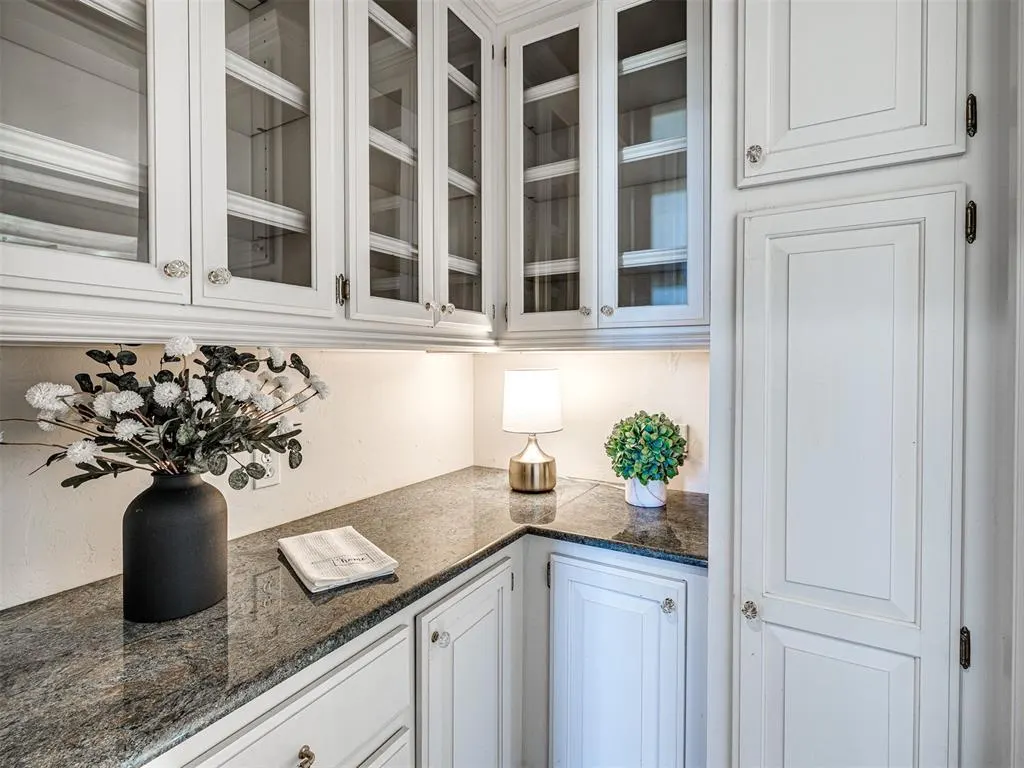 Photo 21 — 1709 Irvine Drive, Edmond, OK 73025