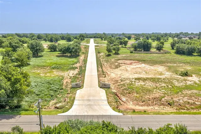 Photo 5 — 1952 Cattle Drive, Guthrie, OK 73044