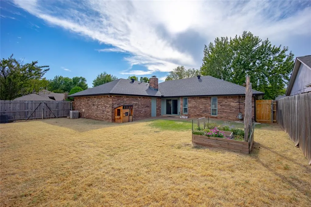 Photo 26 — 1724 Still Water Lane, Edmond, OK 73013
